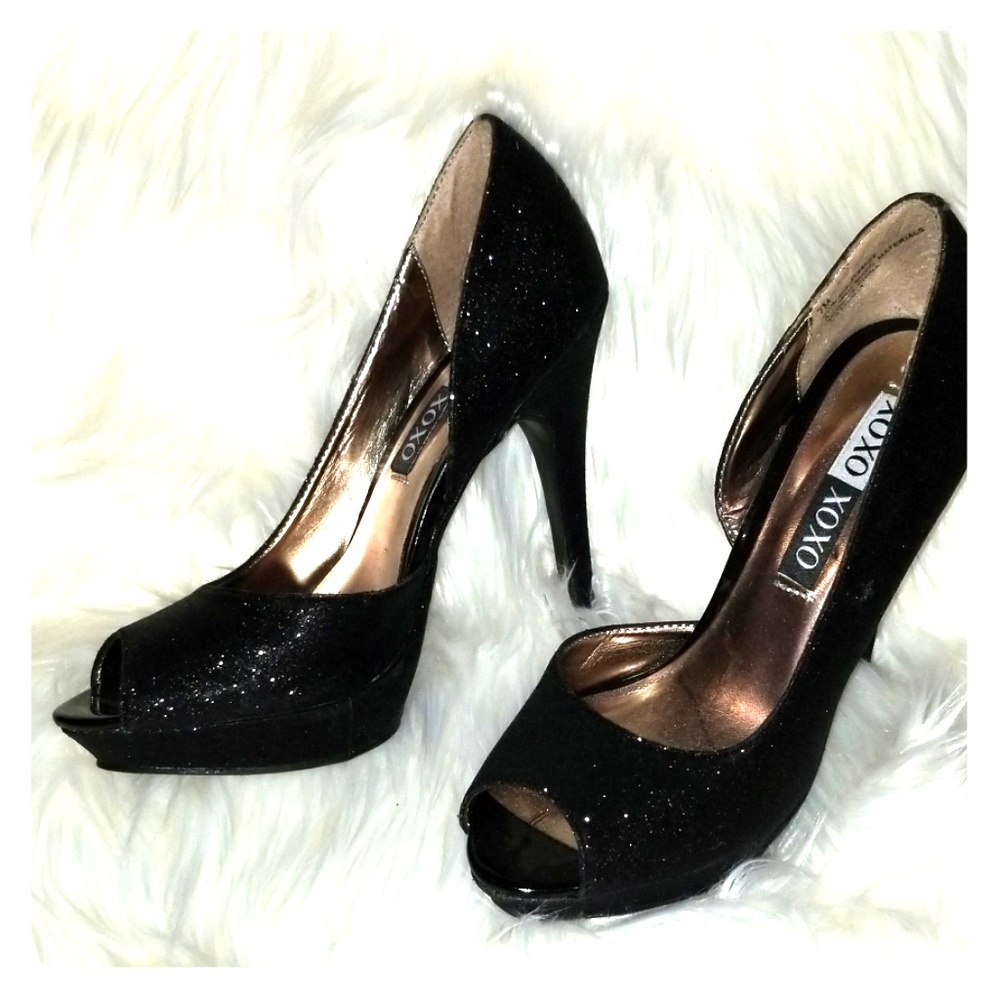 Black glittery heels